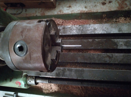 Výroba osky pre saxofónovú mechaniku