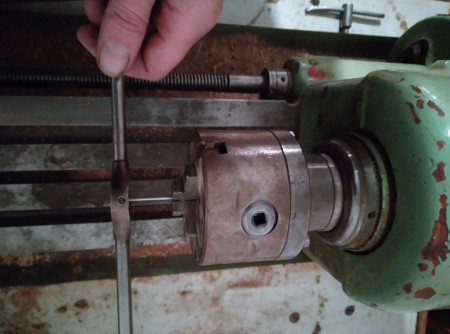 výroba osky pre saxofón