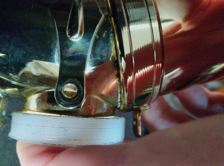 Zarovnávanie tónového otvoru na saxofón