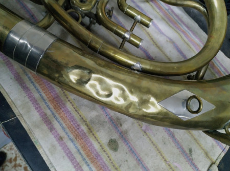 Deformovaný barytón